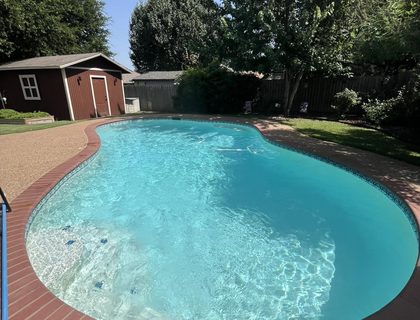 Debris removal & vacuum clean — weekly cleaning in Vero Beach, FL