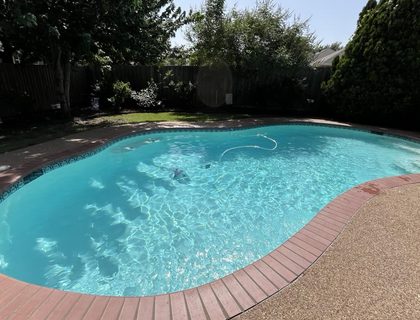 Debris removal & vacuum clean — weekly cleaning in Vero Beach, FL